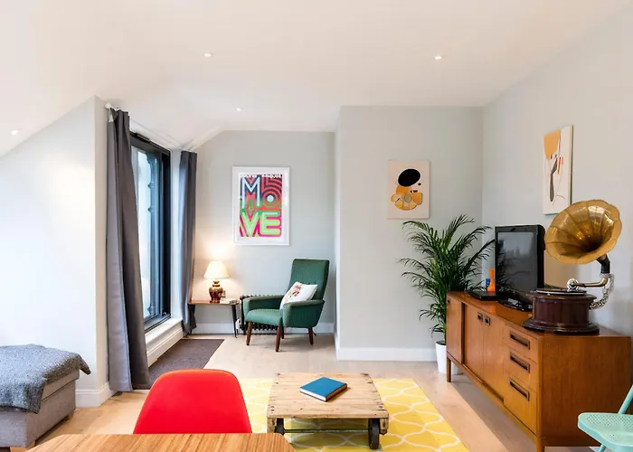 Gallery Duplex By Brick Lane